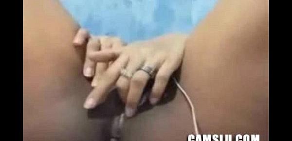 Playing with my little pussy and live show on cam